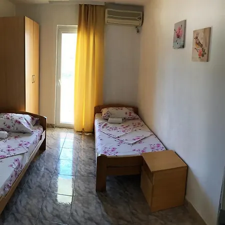 بيت ضيافة Adria