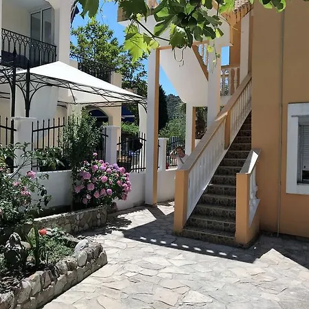بيت ضيافة Adria بودغوريتْسا